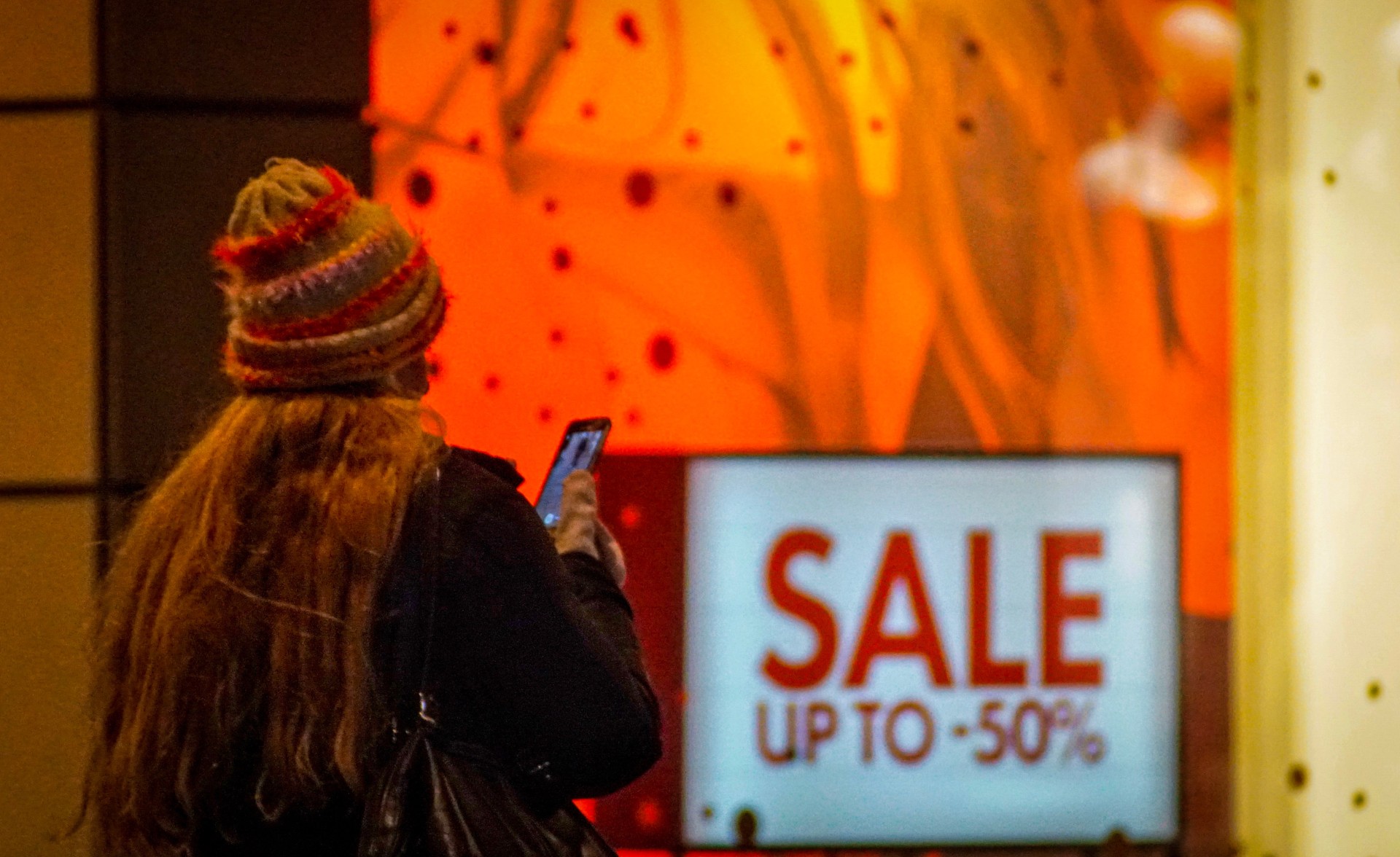 War Of Sales – Black Friday Vs Cyber Monday!